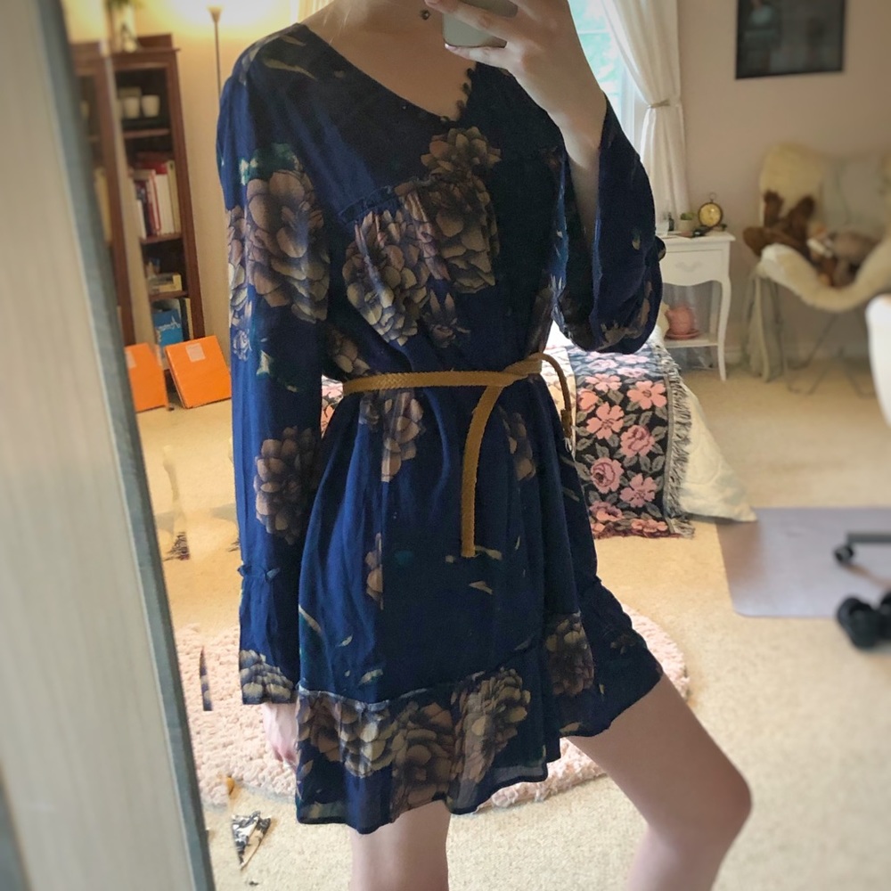 Knot Sisters tent dress